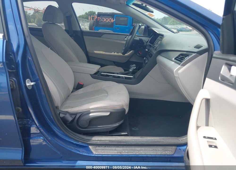 2017 HYUNDAI SONATA VIN: 5NPE24AF1HH547299