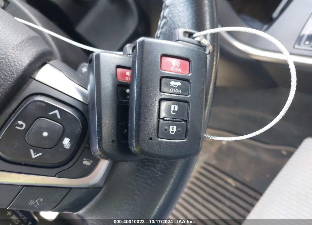 2017 TOYOTA CAMRY SE VIN: 4T1BF1FK2HU317624
