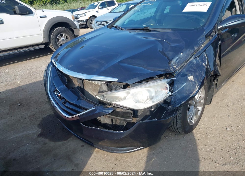 2011 HYUNDAI SONATA VIN: 5NPEB4ACXBH099450