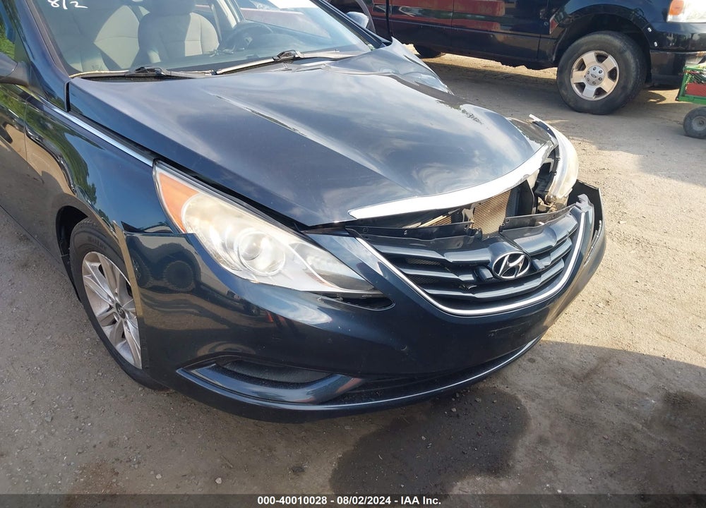 2011 HYUNDAI SONATA VIN: 5NPEB4ACXBH099450