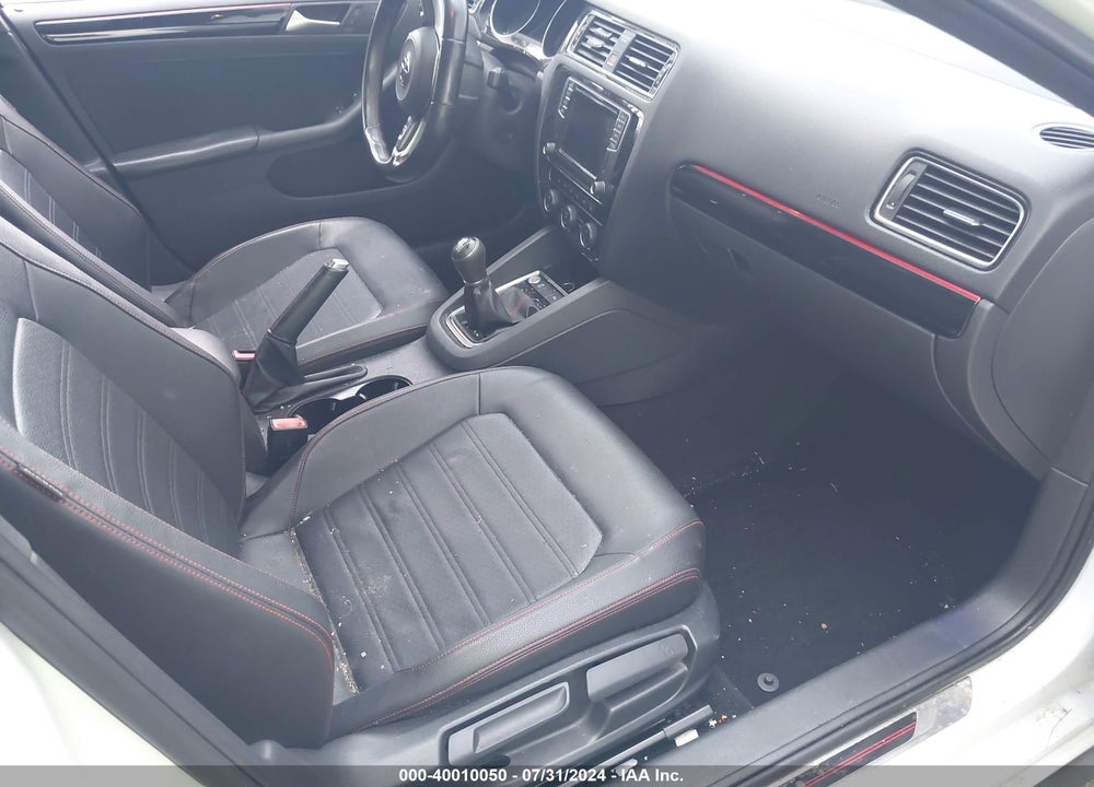 2017 VOLKSWAGEN JETTA GLI VIN: 3VW5T7AJ2HM338115