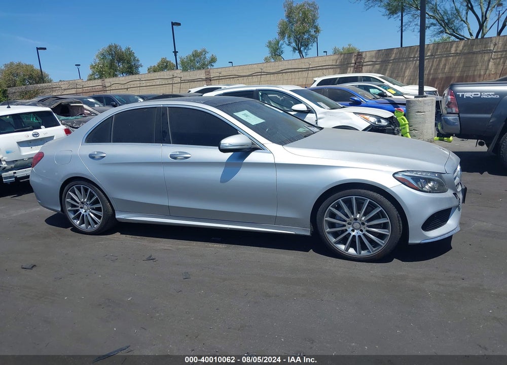 2015 MERCEDES-BENZ C 400 4MATIC VIN: 55SWF6GB5FU039498