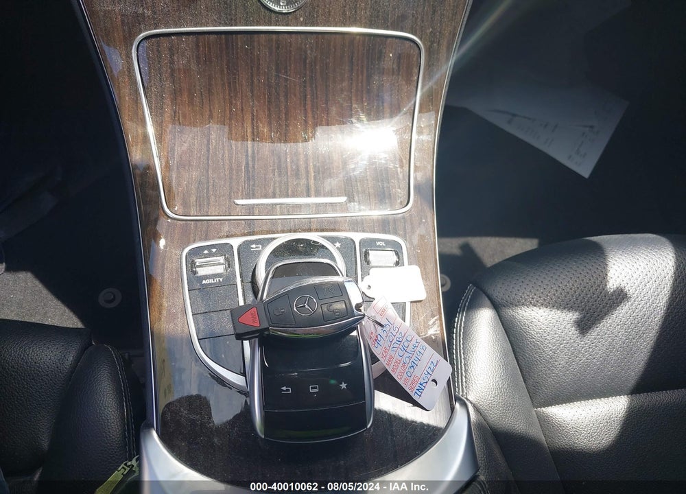 2015 MERCEDES-BENZ C 400 4MATIC VIN: 55SWF6GB5FU039498