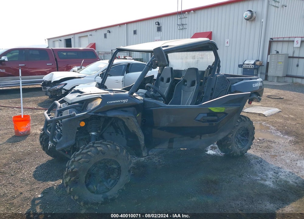 2023 CAN-AM COMMANDER XT 700 VIN: 3JBAKAJ27PK000054