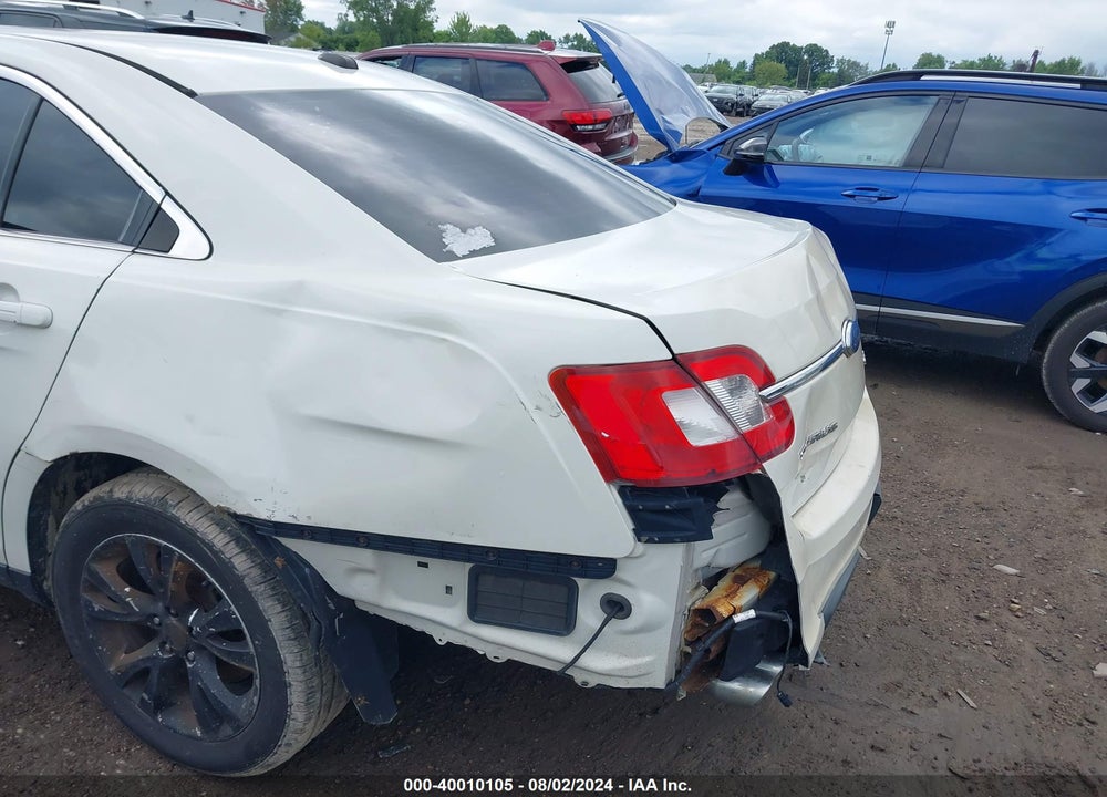 2010 FORD TAURUS SEL VIN: 1FAHP2EW6AG107074