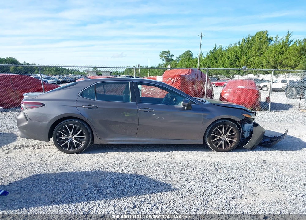 2021 TOYOTA CAMRY SE VIN: 4T1G11AK0MU408526