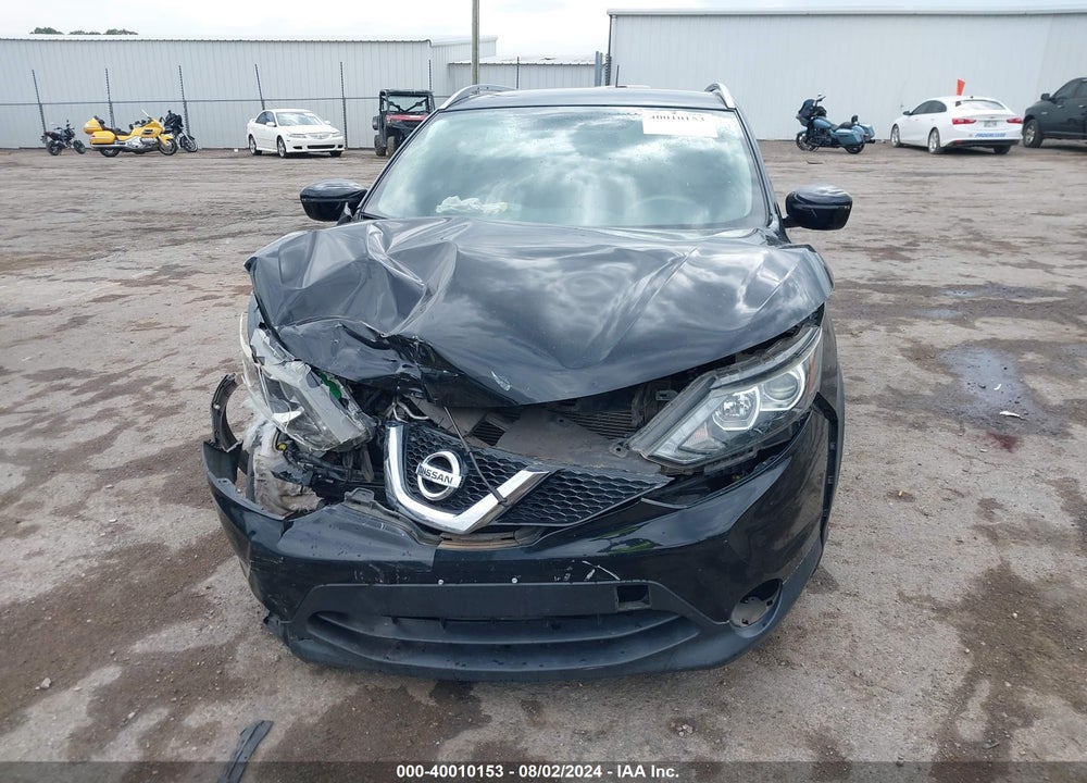 2017 NISSAN ROGUE SPORT VIN: JN1BJ1CP8HW005690