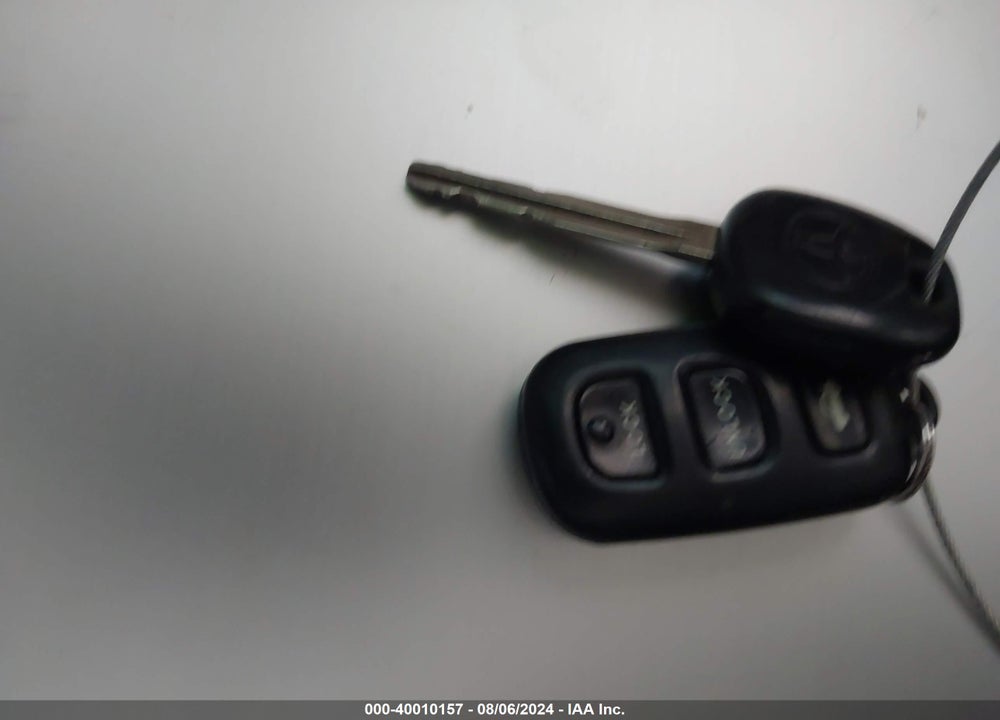2002 TOYOTA CAMRY LE V6 VIN: 4T1BF30K12U016984