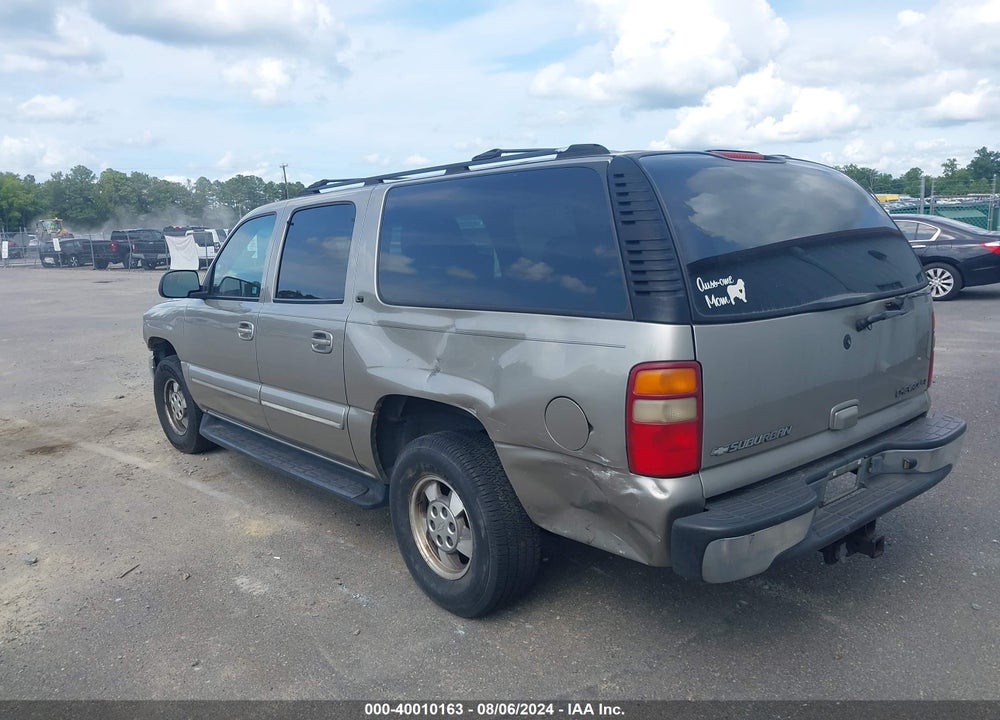 2002 CHEVROLET SUBURBAN 1500 LT VIN: 3GNFK16Z22G312391