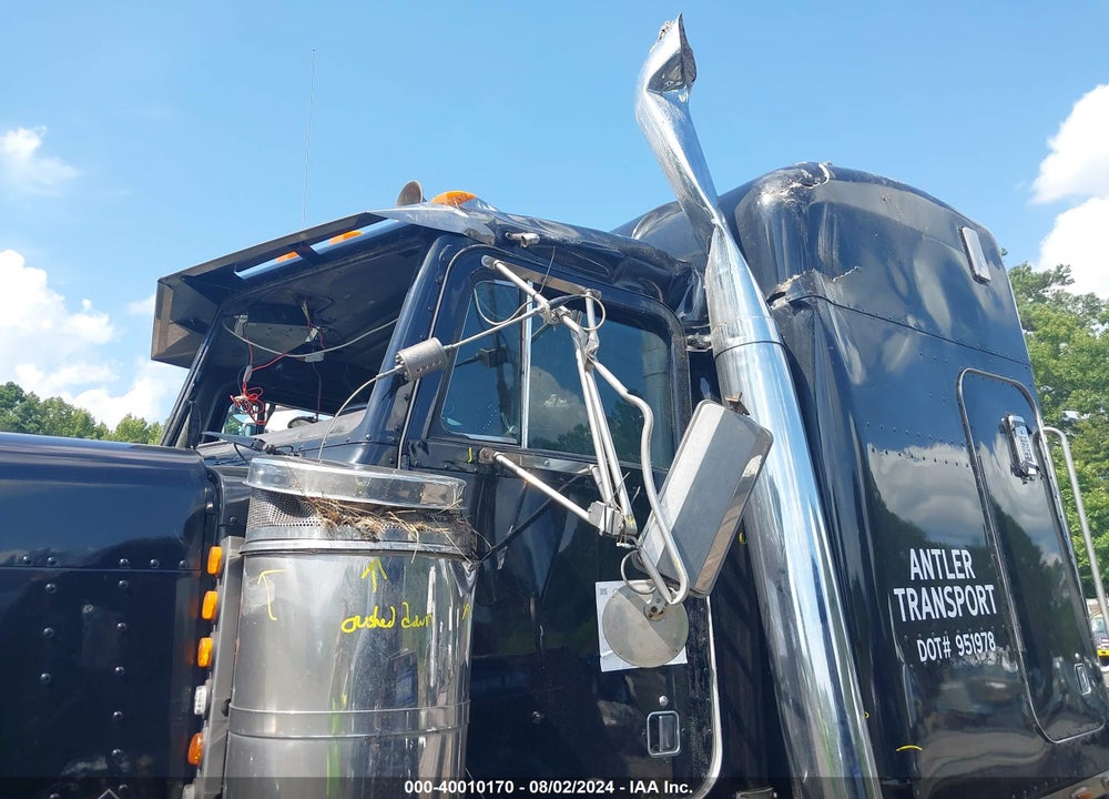 1992 PETERBILT 379 VIN: 1XP5DB9X8NN316714