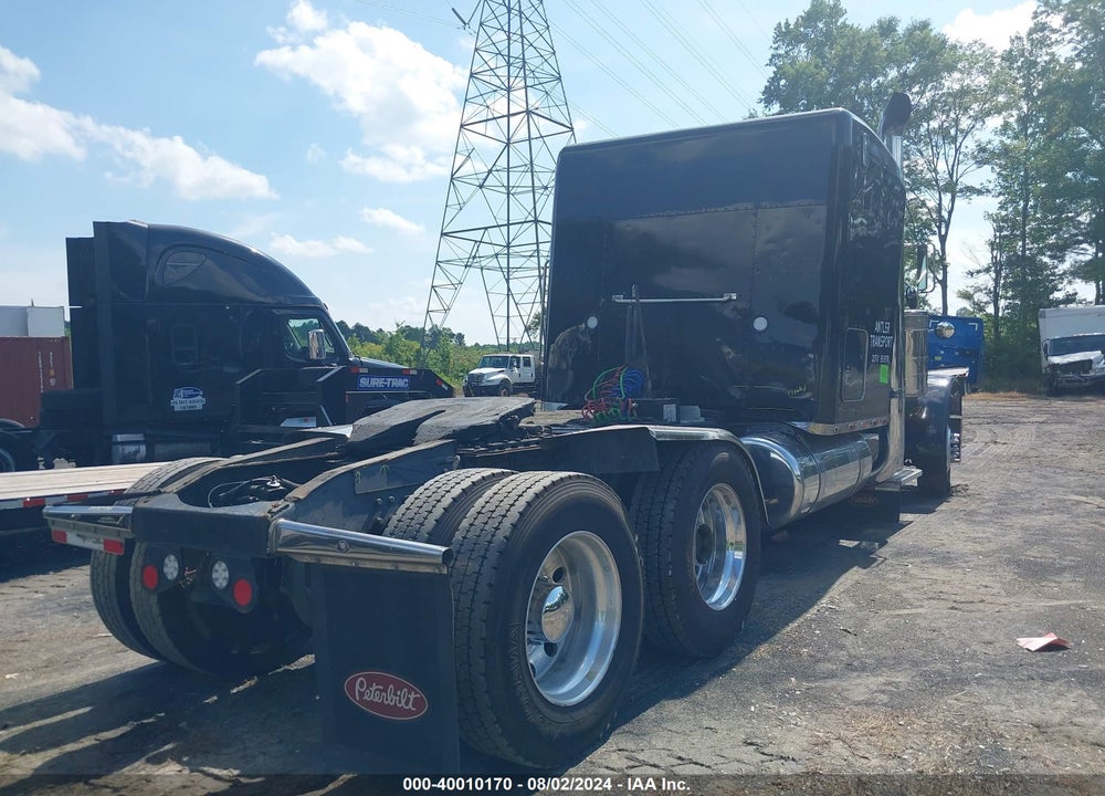 1992 PETERBILT 379 VIN: 1XP5DB9X8NN316714