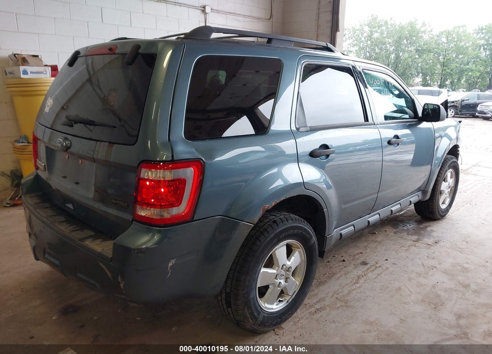 2011 FORD ESCAPE XLT VIN: 1FMCU0D74BKC10807
