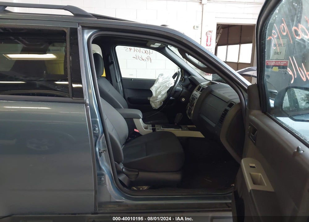 2011 FORD ESCAPE XLT VIN: 1FMCU0D74BKC10807