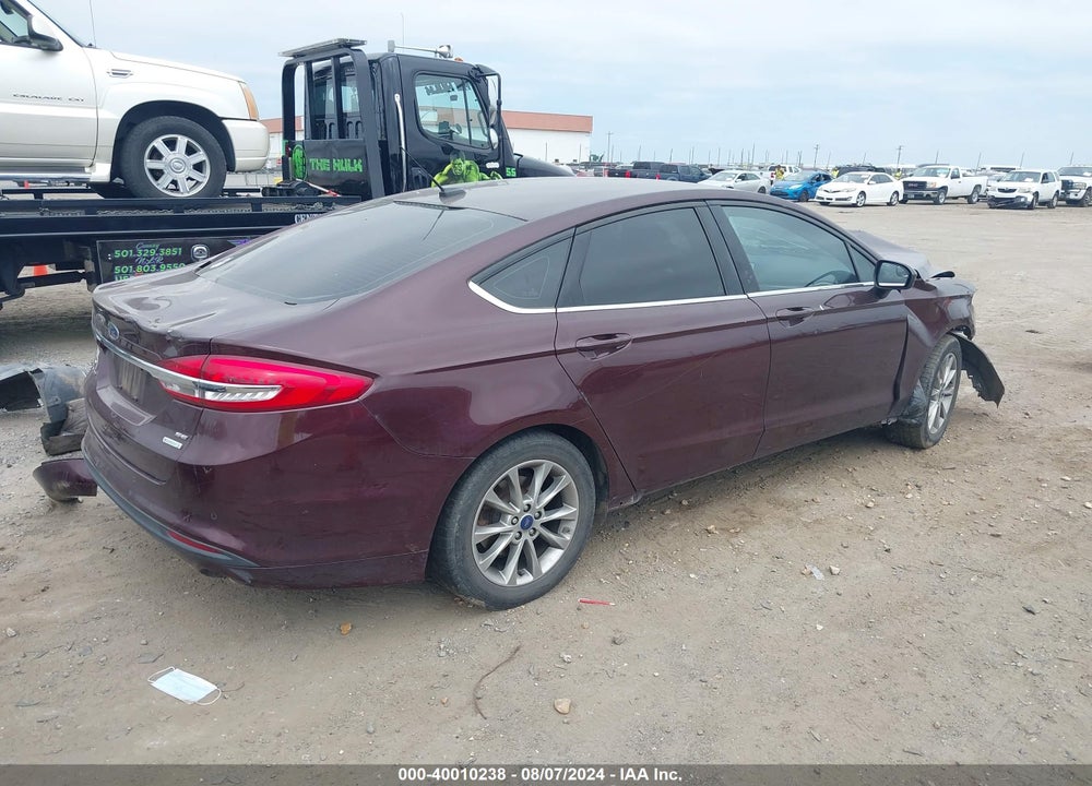 2017 FORD FUSION SE VIN: 3FA6P0HD7HR395860