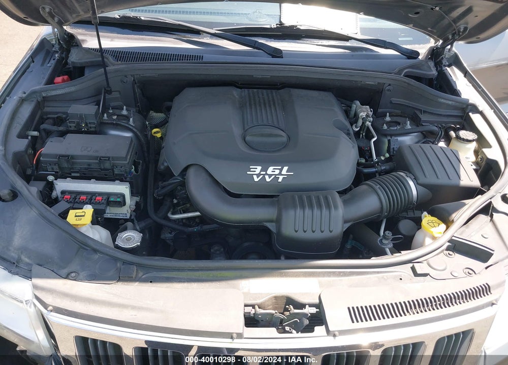 2013 JEEP GRAND CHEROKEE LAREDO VIN: 1C4RJEAG5DC517568