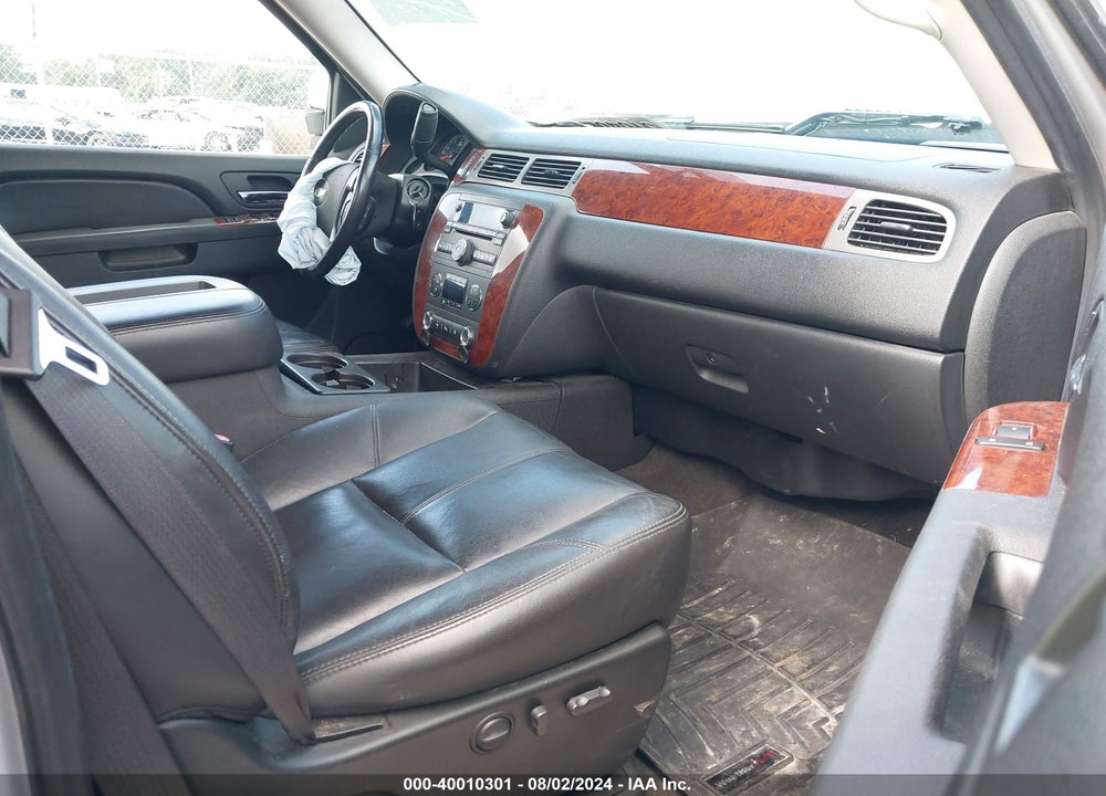 2010 CHEVROLET SILVERADO 1500 LTZ VIN: 1GCSKTE33AZ127927