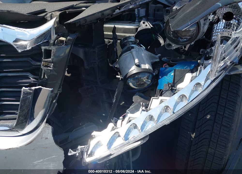 2019 KIA SORENTO 2.4L LX VIN: 5XYPG4A39KG501735