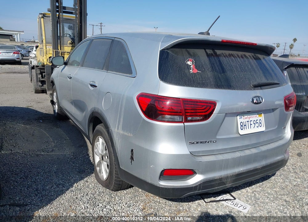 2019 KIA SORENTO 2.4L LX VIN: 5XYPG4A39KG501735