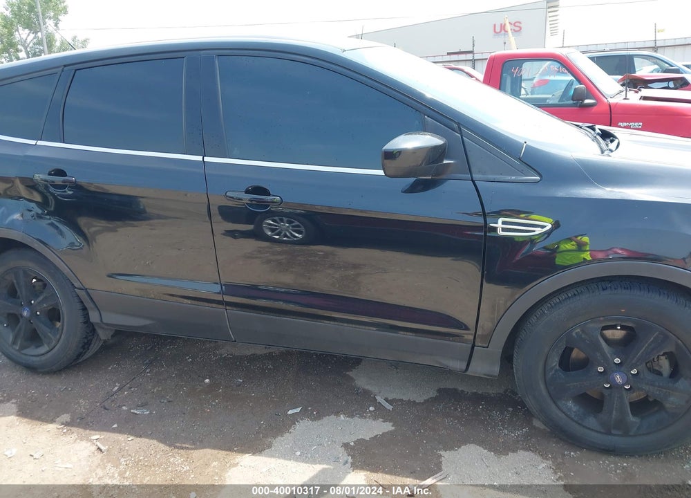 2014 FORD ESCAPE SE VIN: 1FMCU0GX3EUB57196