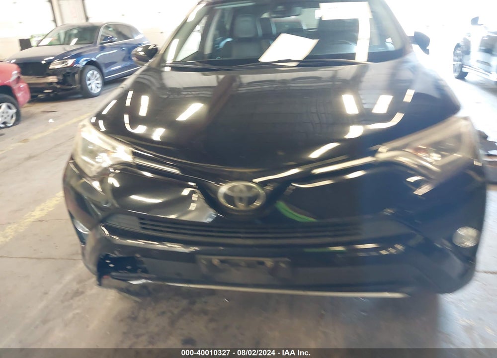 2017 TOYOTA RAV4 LIMITED VIN: 2T3DFREV8HW552894