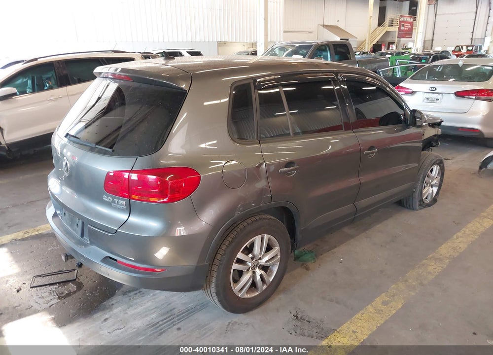 2013 VOLKSWAGEN TIGUAN S VIN: WVGBV3AX4DW623918