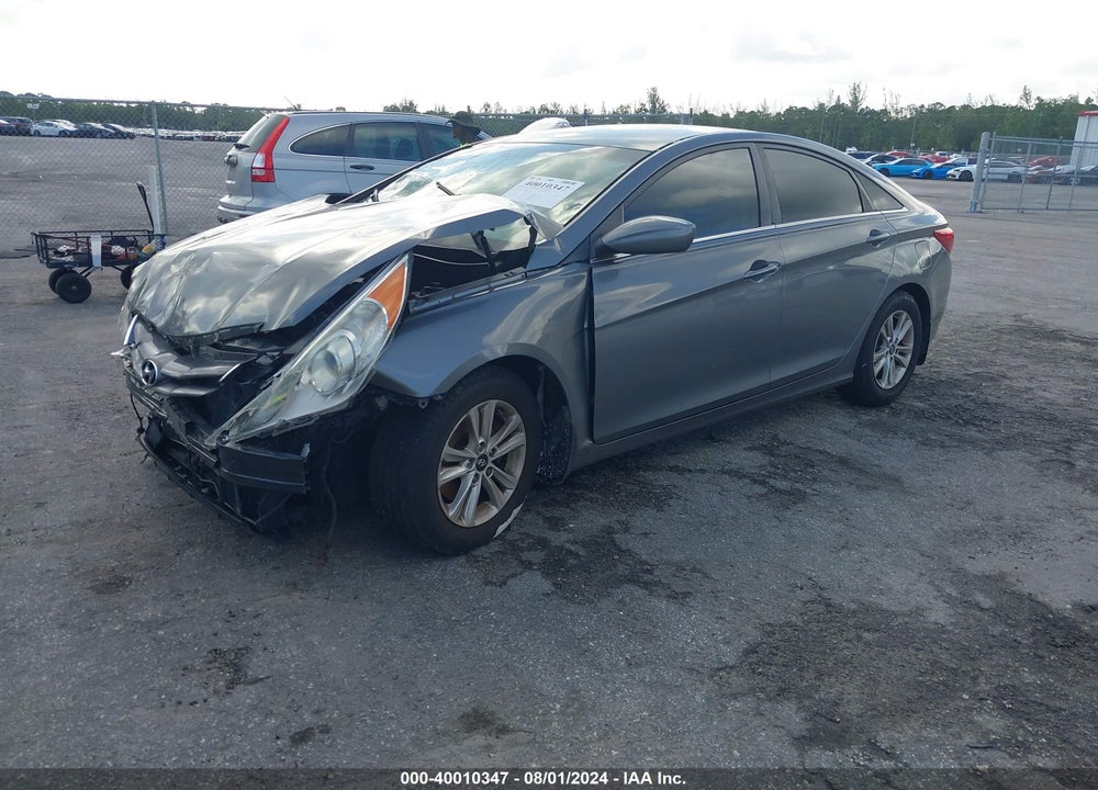 2013 HYUNDAI SONATA GLS VIN: 5NPEB4AC5DH648359