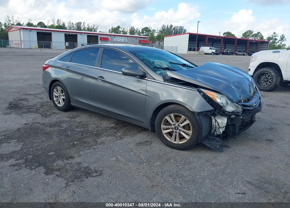 2013 HYUNDAI SONATA GLS VIN: 5NPEB4AC5DH648359