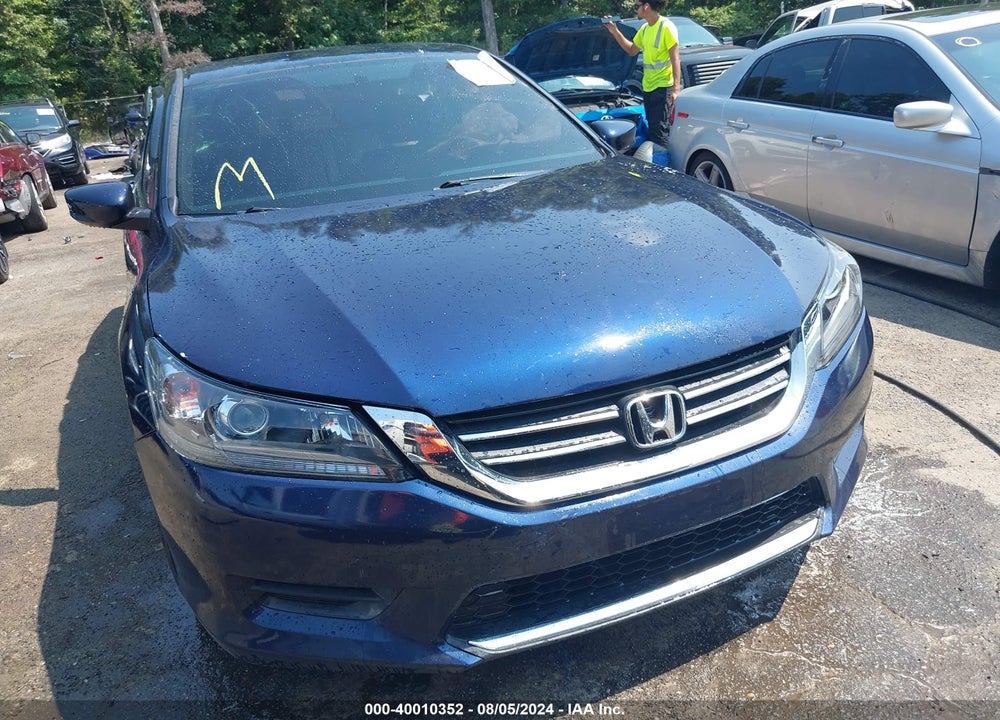 2015 HONDA ACCORD LX VIN: 1HGCR2F33FA276323