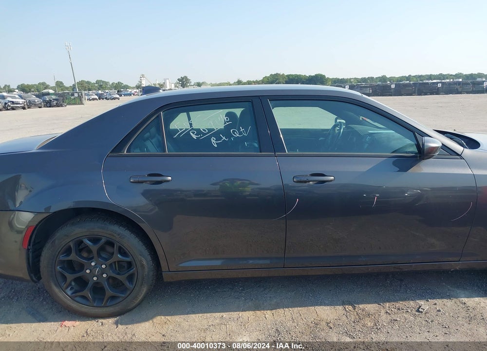 2019 CHRYSLER 300 300S AWD VIN: 2C3CCAGGXKH586030
