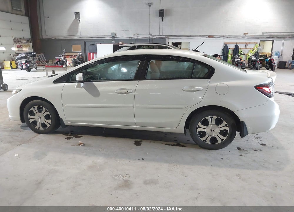 2014 HONDA CIVIC HYBRID VIN: 19XFB4F23EE201393