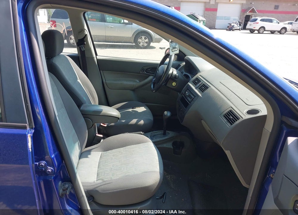 2005 FORD FOCUS VIN: 1FAFP34N55W285690