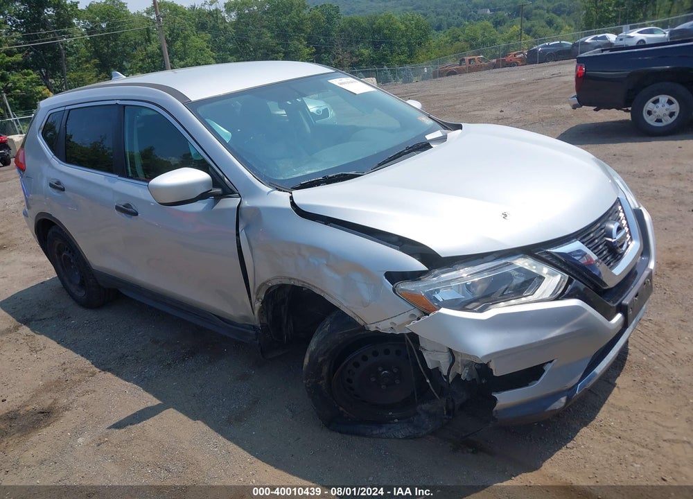 2017 NISSAN ROGUE S VIN: 5N1AT2MM8HC779559