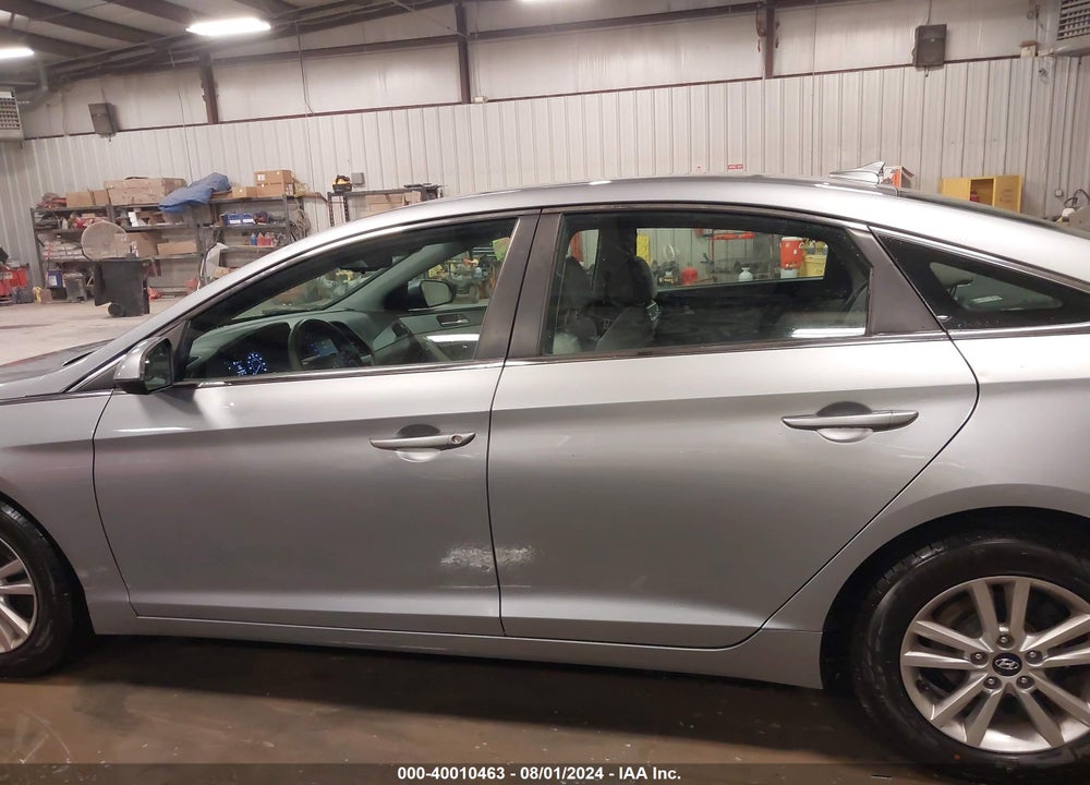 2015 HYUNDAI SONATA SE VIN: 5NPE24AF4FH013937