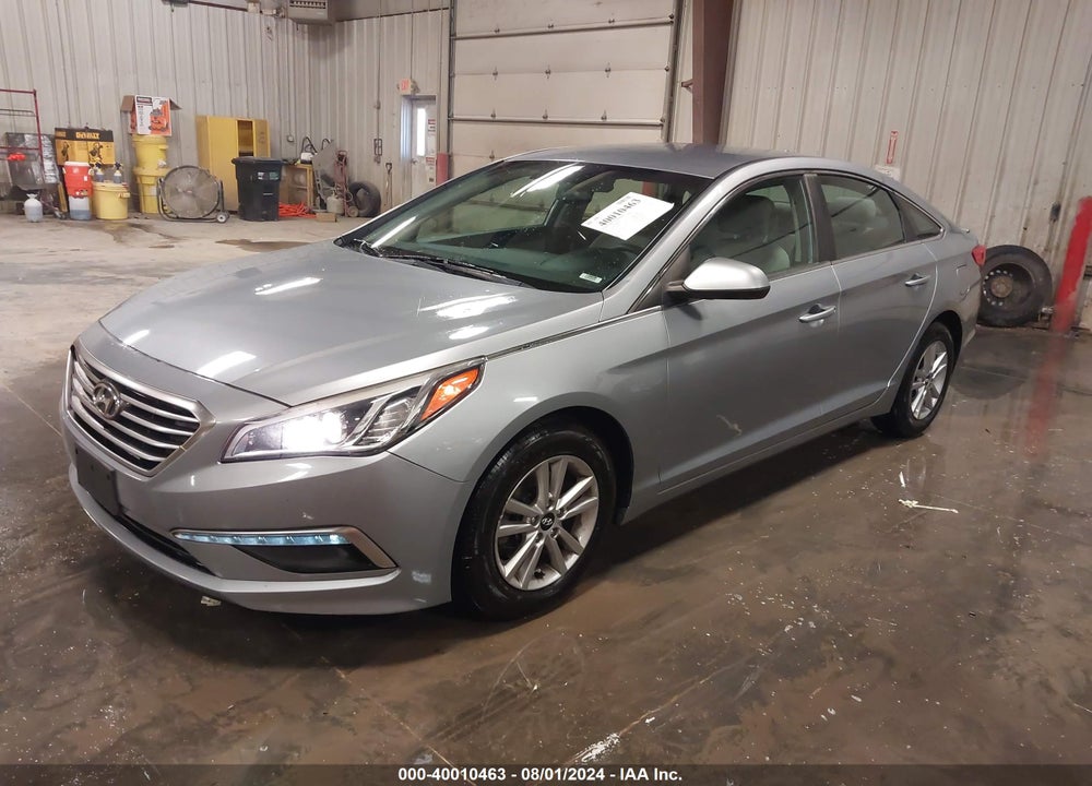 2015 HYUNDAI SONATA SE VIN: 5NPE24AF4FH013937