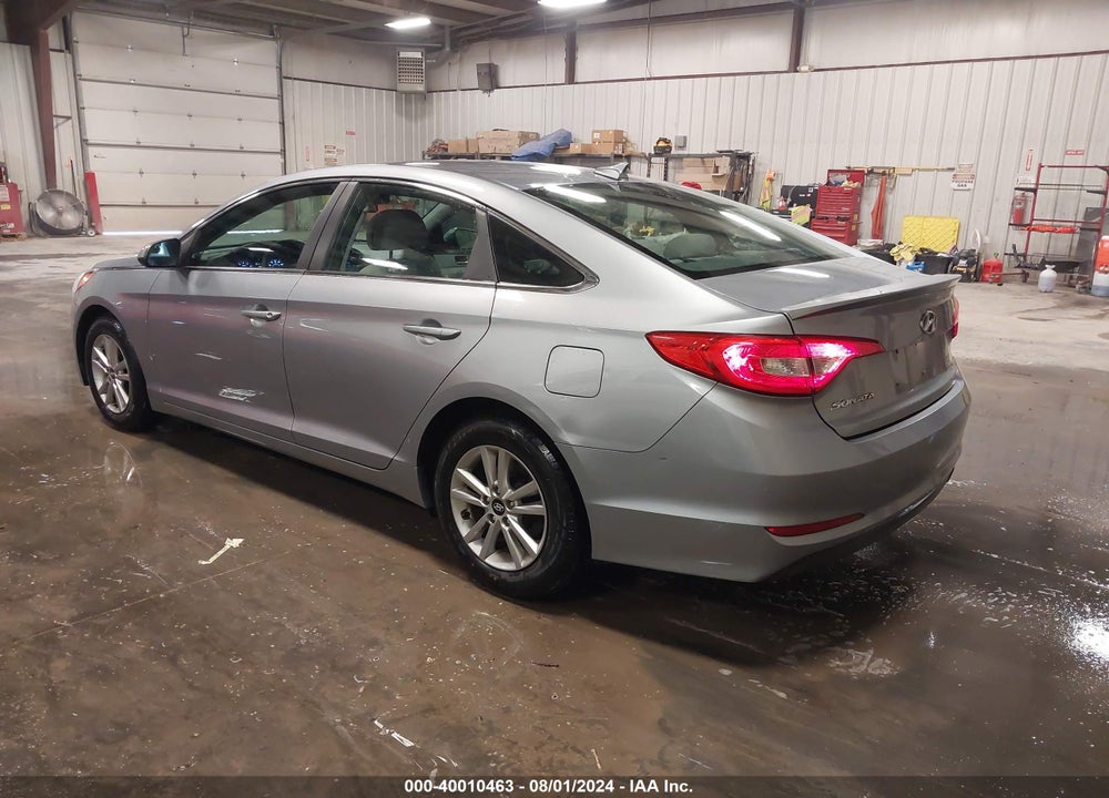 2015 HYUNDAI SONATA SE VIN: 5NPE24AF4FH013937