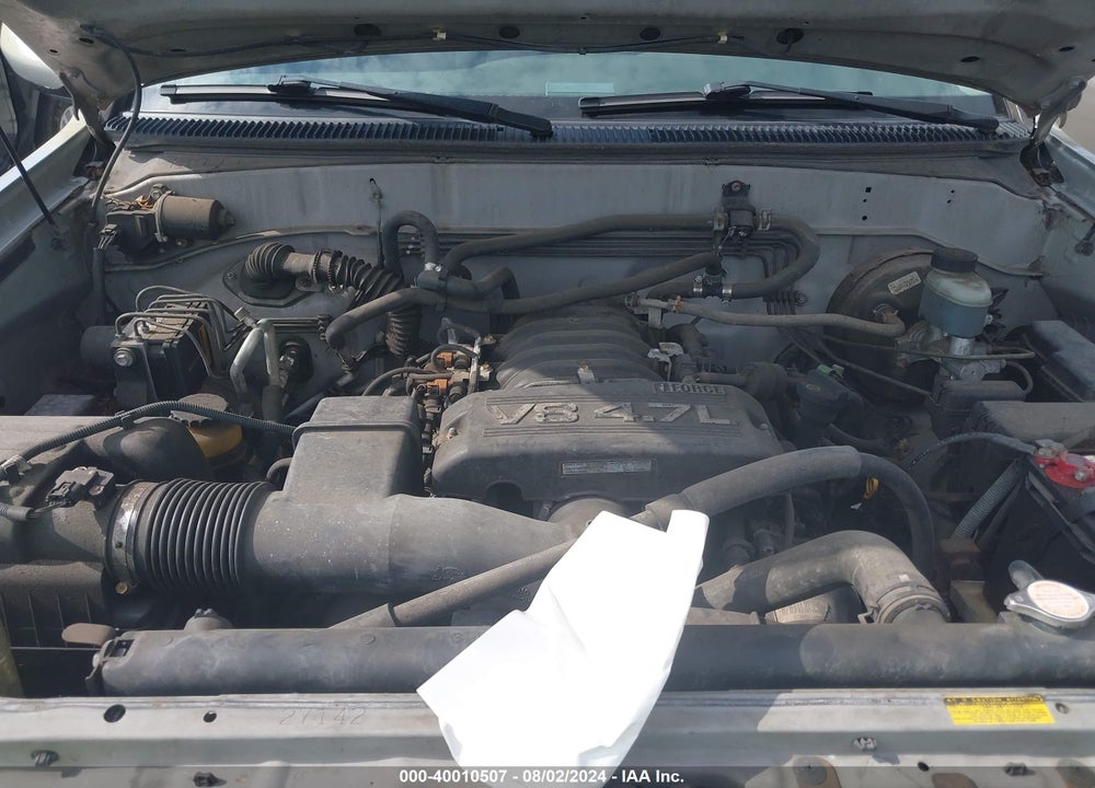 2005 TOYOTA SEQUOIA SR5 V8 VIN: 5TDZT34A45S240000