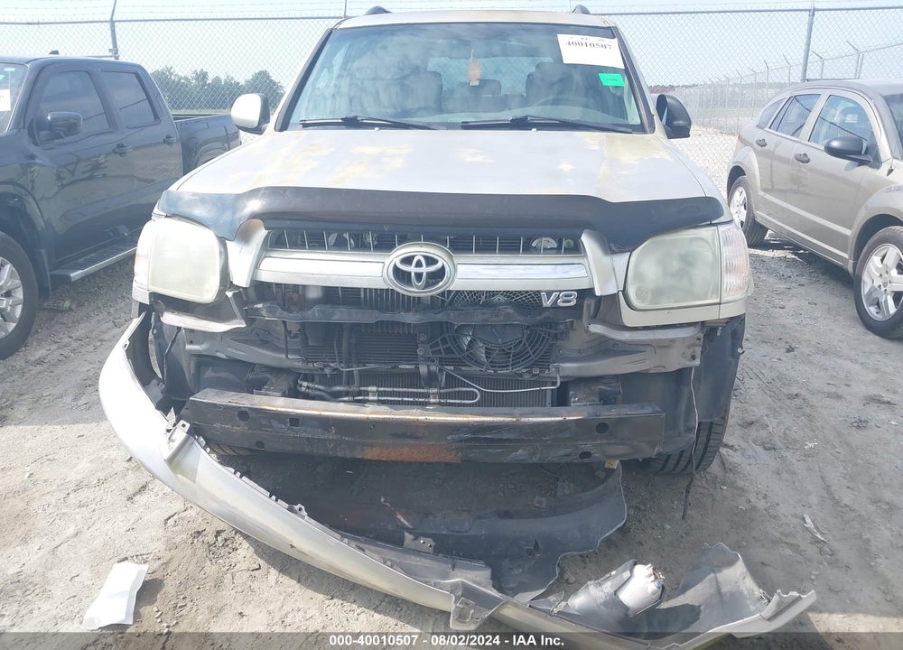 2005 TOYOTA SEQUOIA SR5 V8 VIN: 5TDZT34A45S240000