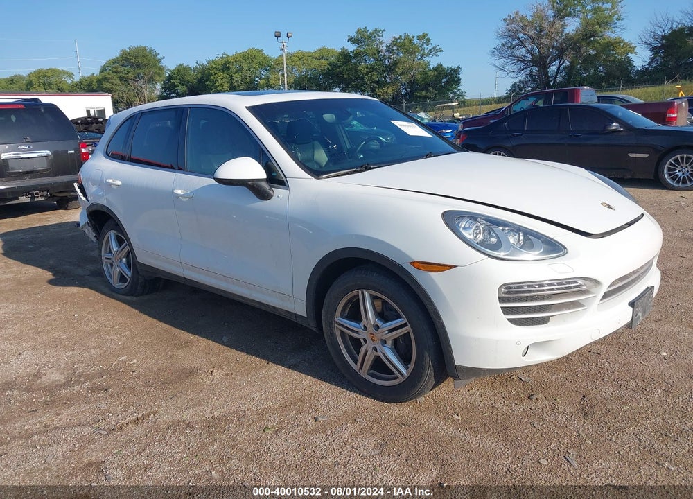 2014 PORSCHE CAYENNE PLATINUM EDITION VIN: WP1AA2A27ELA08694