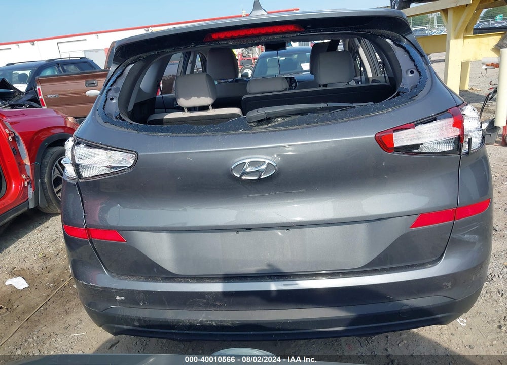 2019 HYUNDAI TUCSON SE VIN: KM8J23A41KU059339
