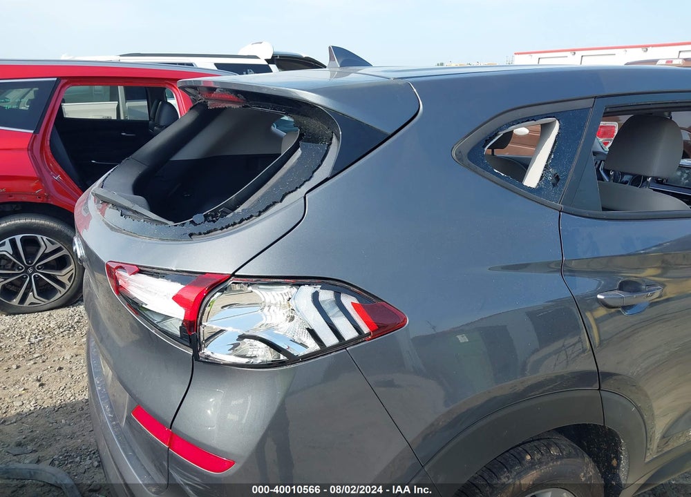 2019 HYUNDAI TUCSON SE VIN: KM8J23A41KU059339