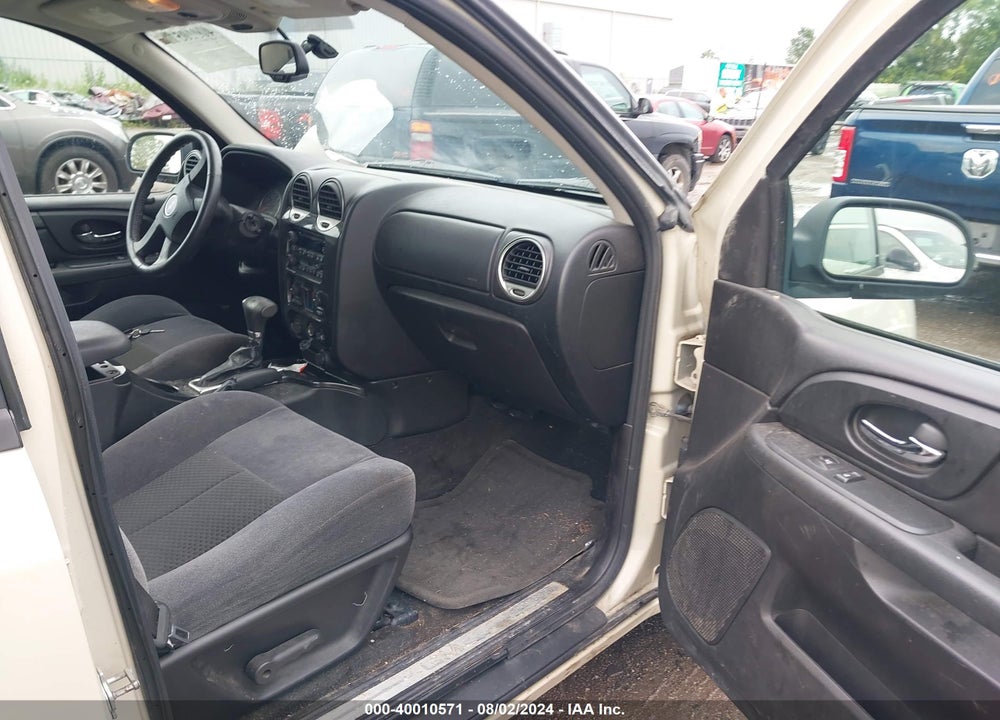 2009 GMC ENVOY SLE VIN: 1GKDT33S992105584