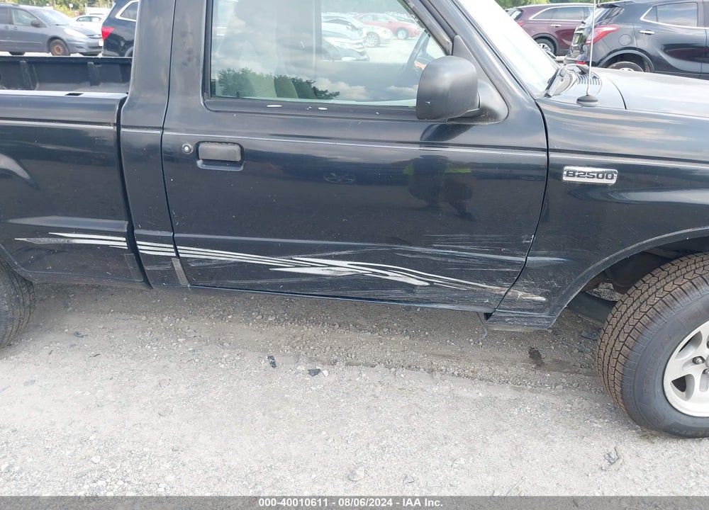 2000 MAZDA B2500 SE/SX VIN: 4F4YR12C1YTM14198
