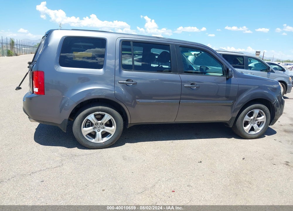 2014 HONDA PILOT EX VIN: 5FNYF3H46EB020644