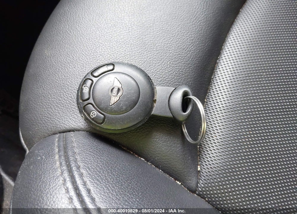 2013 MINI COUNTRYMAN COOPER S VIN: WMWZC3C58DWP22422