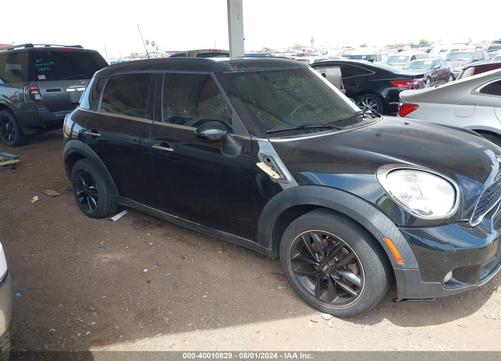 2013 MINI COUNTRYMAN COOPER S VIN: WMWZC3C58DWP22422