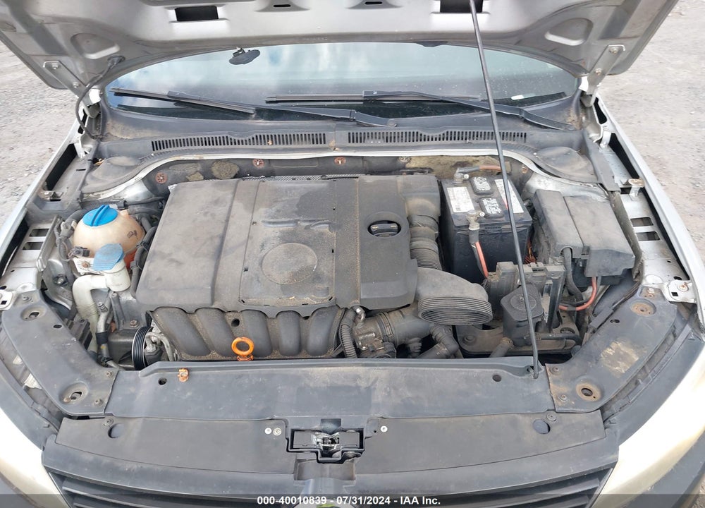 2012 VOLKSWAGEN JETTA 2.5L SE VIN: 3VWDP7AJ9CM313818