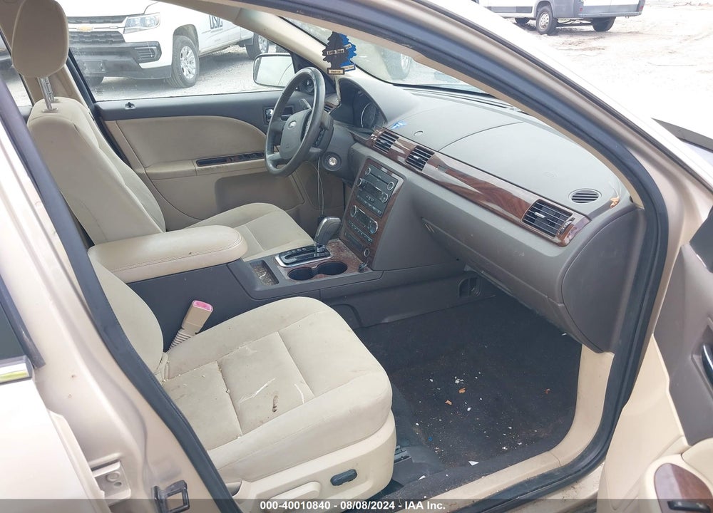 2008 FORD TAURUS SEL VIN: 1FAHP24WX8G113570