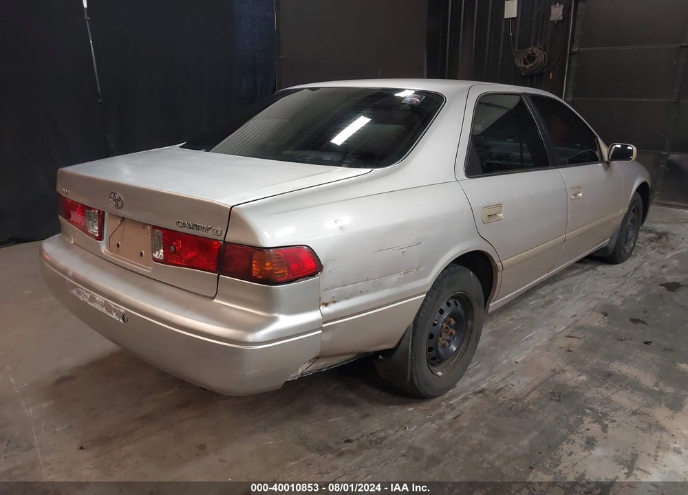 2000 TOYOTA CAMRY CE VIN: 4T1BG22K2YU712895