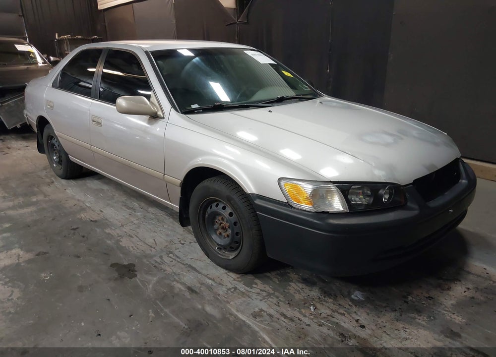 2000 TOYOTA CAMRY CE VIN: 4T1BG22K2YU712895