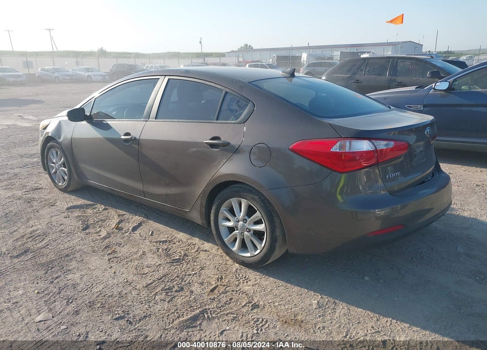 2015 KIA FORTE LX VIN: KNAFX4A61F5304415